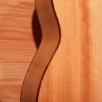 guitare classique cyprès reflexion